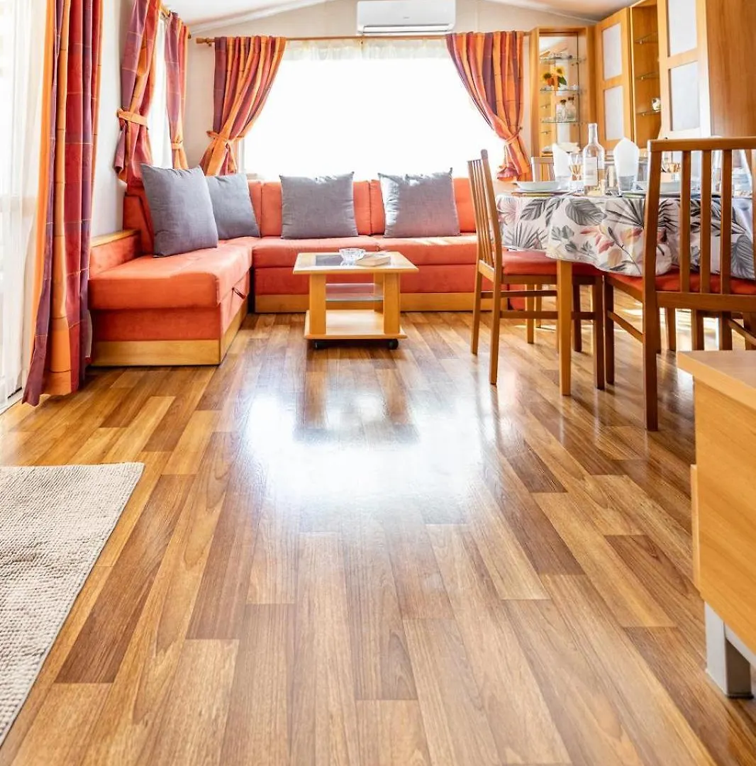 Oasis Village- 5 Etoiles Puget-sur Argens Kompleks wypoczynkowy